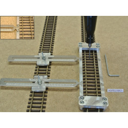 HO/PE/L150/C1, Track Laying Template Straight 150mm for Flex Track HO PECO + 2 adjustable couplings