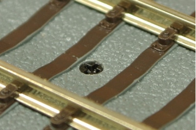 Track screwing kit N and TT, countersunk screws 1x10mm, 100pcs + accessories